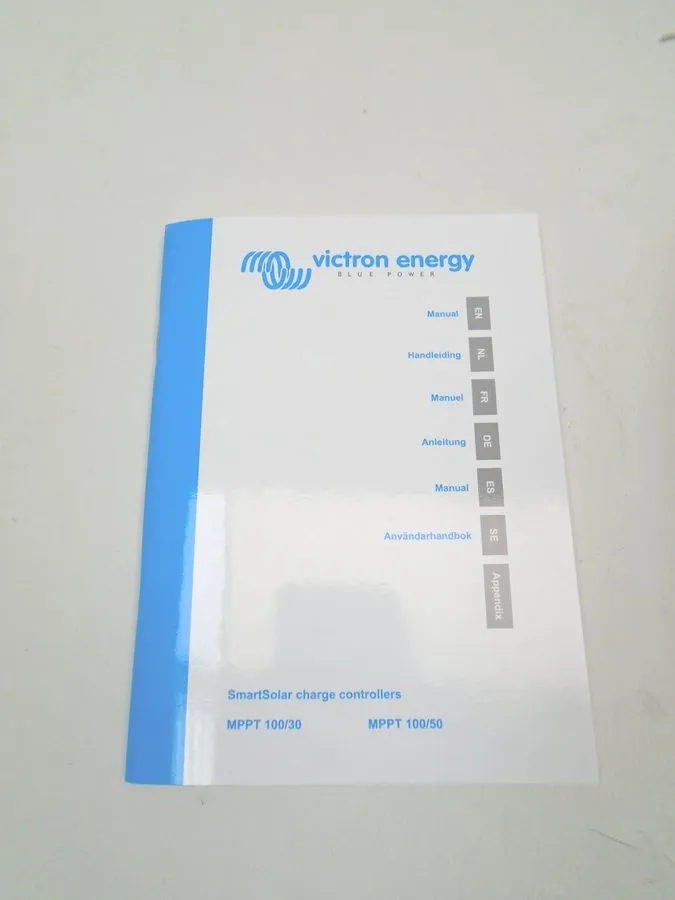 Аккумулятор Victron SmartSolar MPPT Charge Controller 100V 30AMP SCC110030210