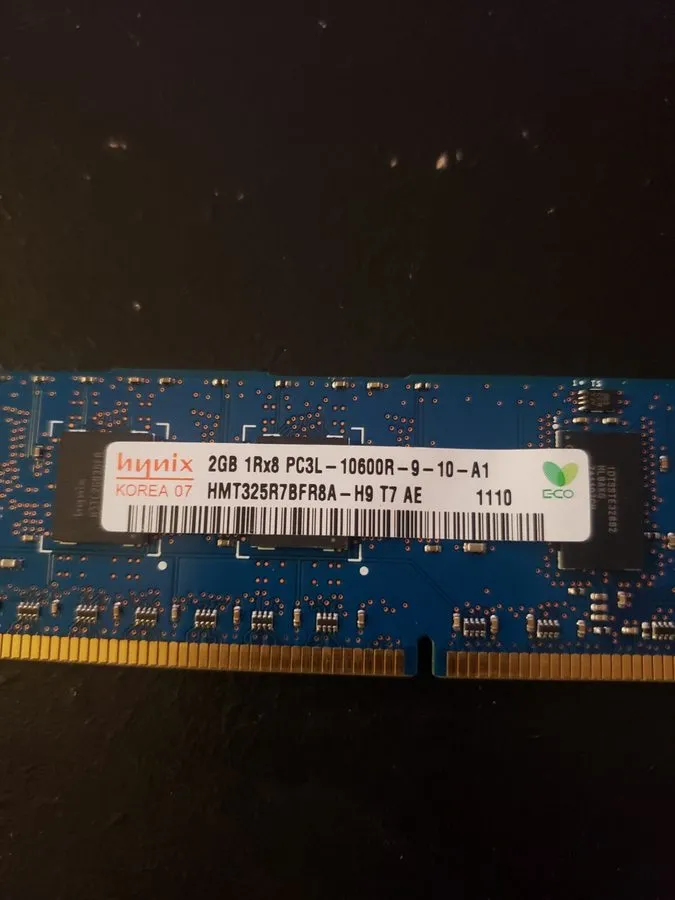Модуль памяти HMT325R7BFR8A-H9 Hynix 2GB PC3-10600 DDR3-1333MHz ECC Registered C