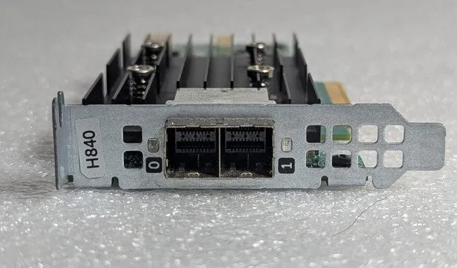 Контроллер DELL PERC H840 PCI-e 8GB-Cache SAS 12Gb/s RAID Controller 070RV1 Low