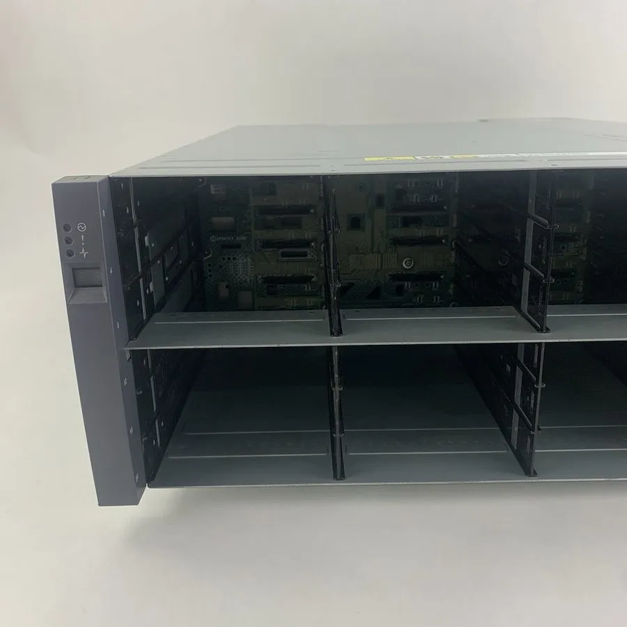 Жёсткий диск NetApp DS4243 Disk Array Shelf 24x 600GB 15K SAS 2x IOM3 SAS Expans — фото лота 2