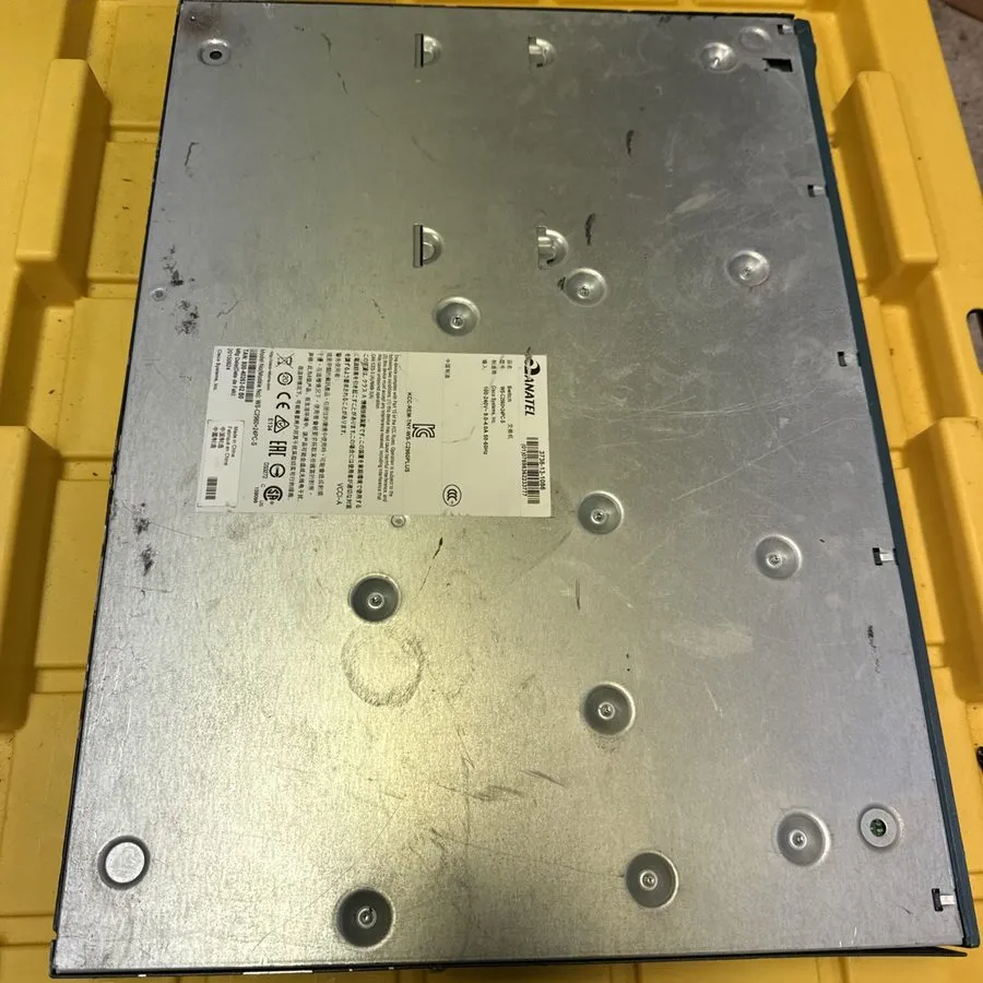 Коммутатор Cisco Catalyst 2960-Plus 24-Port PoE Switch WS-C2960+ -S Sold As Is — фото лота 1