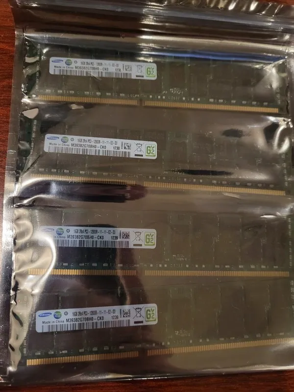 Модуль памяти Samsung 16GB M393B2G70BH0-CK0 DDR3 PC3-12800R ECC RDIMM 512GB RAM