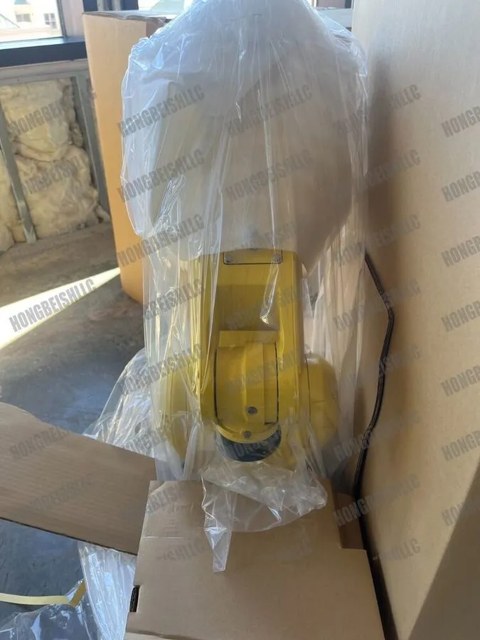 Робот LR Mate 200iD/7L Robot Arm LR Mate LR Mate HTY0