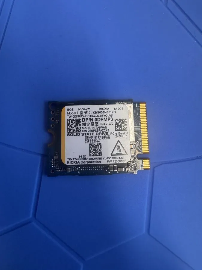 SSD-накопитель KIOXIA 512GB GEN 4x4 NVMe PCIe M2 SSD KBG60ZNS512G DELL 0DFMP3 — фото лота 1