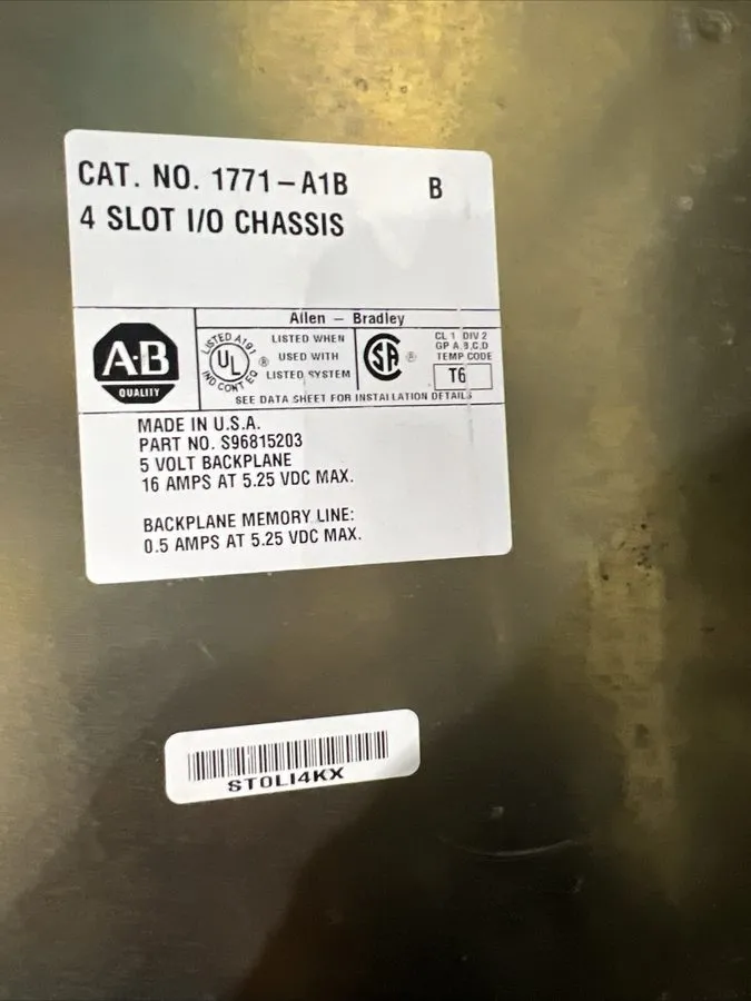 Модуль ввода-вывода ALLEN-BRADLEY 4-SLOT CHASSIS WITH I/O MODULES 1771-A1B — фото лота 1
