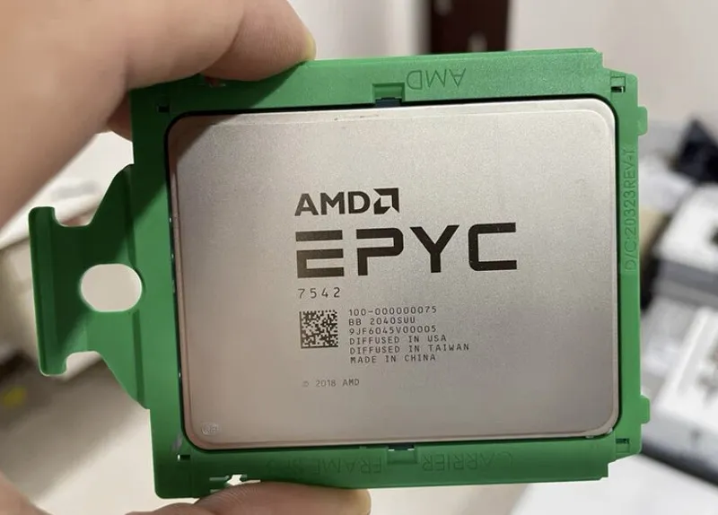 Модуль памяти Supermicro H12DSi-N6 SP3 Motherbaord AMD EPYC 7742 64C/128T 2.25GH