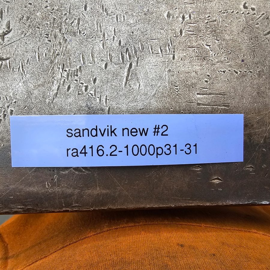 Режущий инструмент SANDVIK INDEXABLE INSERT COOLANT DRILL 1" RA416.2-1000P31-31