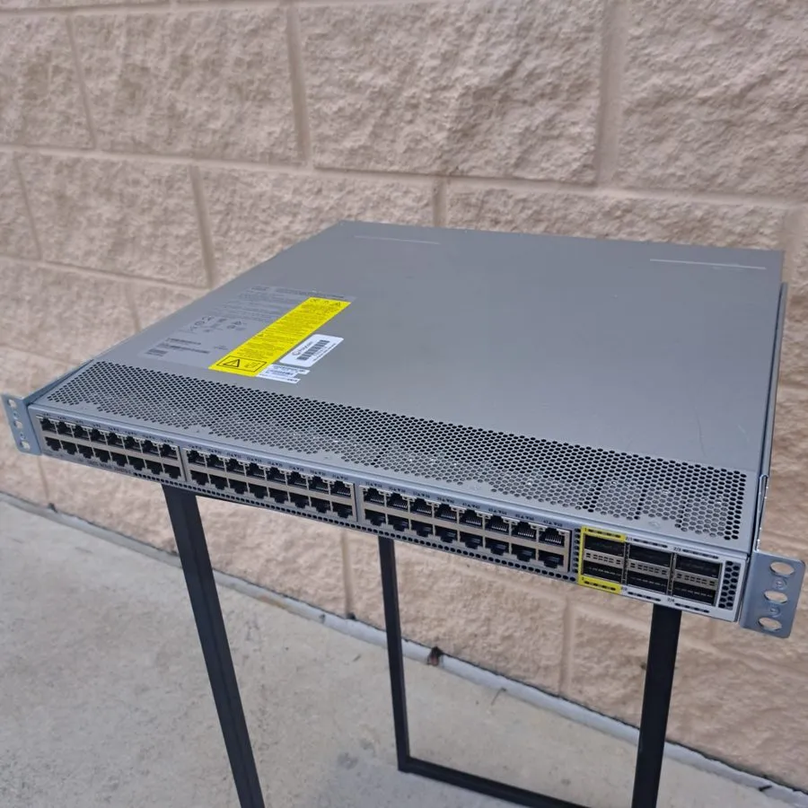 Объектив Cisco Nexus N2K-C2348TQ-10GE 48 Ports Rack Mountable 10GbE Switch
