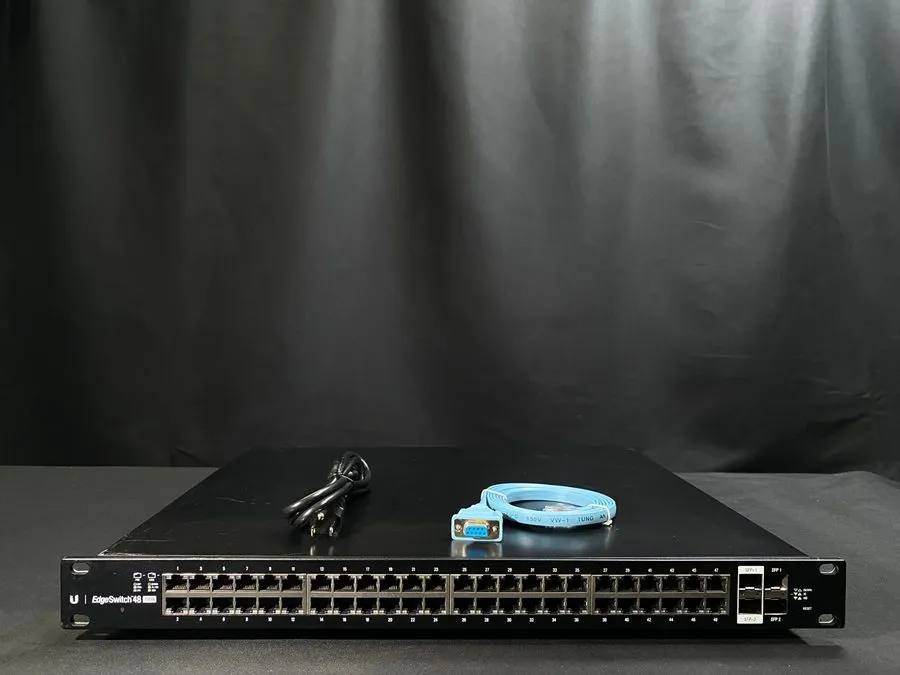 Коммутатор Ubiquiti ES-48-750W Edgeswitch 48 Port PoE Gigabit Switch w/ 10Gb Upl
