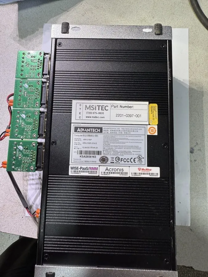 ADVANTECH ARK-2150F / ARK-2150F-S7A1E ARK-2150 Industrial PC