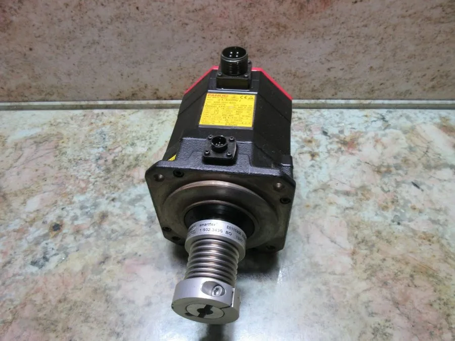 Серводвигатель Fanuc A06B-0225-B300 AC Servo Motor Serial Number: C037C5404
