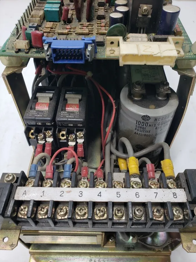 Сервоусилитель FANUC VELOCITY CONTROL UNIT A06B-6047-H041 / A20B-0009-0320/11D — фото лота 2