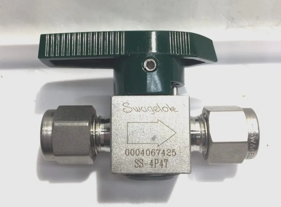 Клапан Swagelok SS-4PAT SS Quarter Turn Instrument Plug Valve FNSP (DD) — фото лота 1