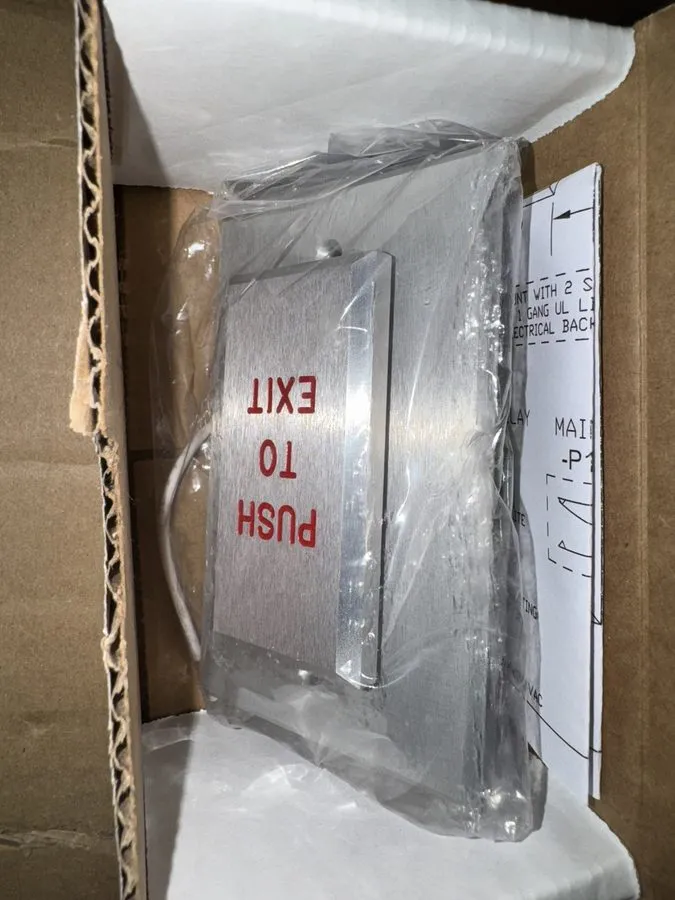 Оборудование видеонаблюдения Dortronics W5286-P23dAXE1R Push To Exit Button, 24V