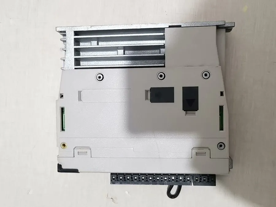 Сервопривод one yaskawa SGD7S-R90A30A002 Inquiries Welcome