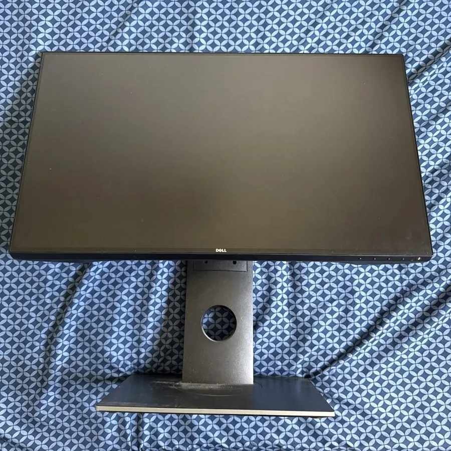 Монитор Dell Ultrasharp U2417H 24" IPS 1920x1080 LCD Backlit Monitor Grade B — фото лота 1