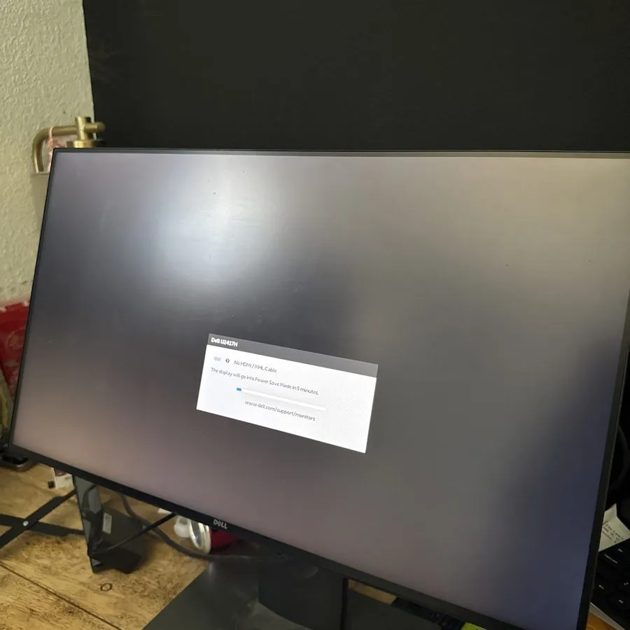 Монитор Dell Ultrasharp U2417H 24" IPS 1920x1080 LCD Backlit Monitor Grade B — фото лота 2