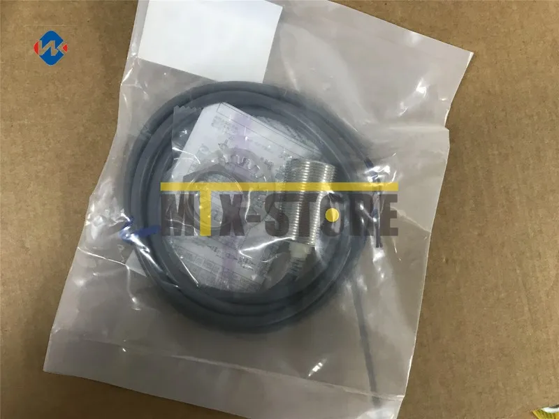 Датчик приближения E2E-X10E1-Z