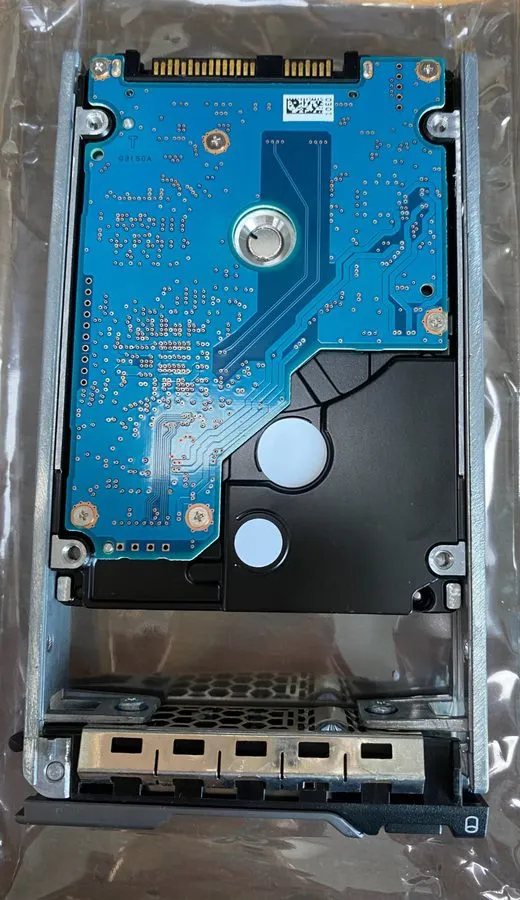 Жёсткий диск HP Toshiba 600GB 2.5" 6G 10K SAS HDD Hard Drive EG0600FCSPL AL13SEB