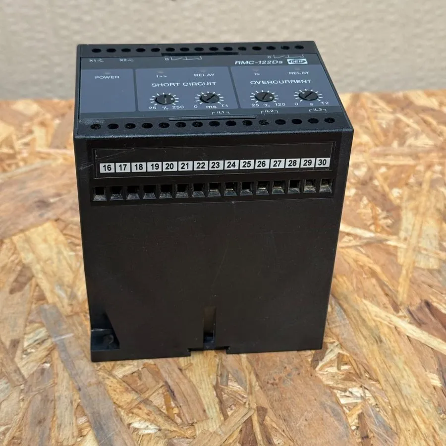 Реле защиты DEIF RMC-122D Over-current Protection Relay 220VAC 5A 100007048.10