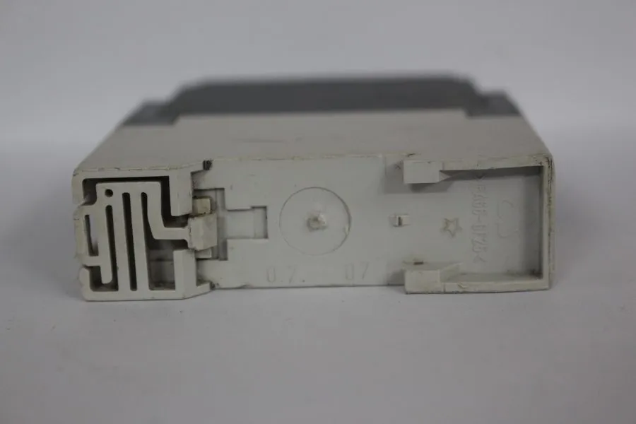 Реле защиты ABB CM-MSS / 1SVR430800R9100 Thermistor Motor Protection Monitoring  — фото лота 1