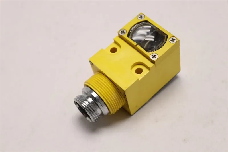 Фотоэлектрический датчик BANNER VALU-BEAM PHOTOELECTRIC SENSOR SM2A912CVQD