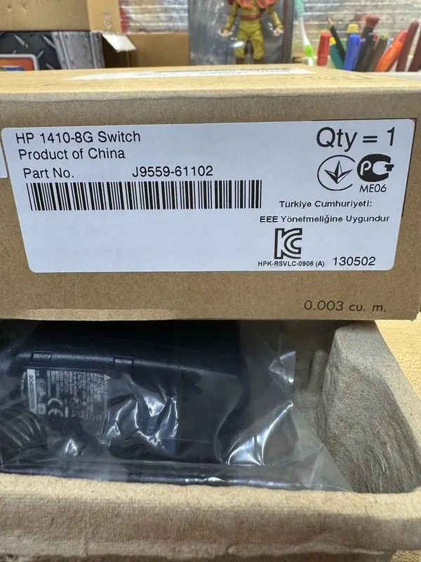 Коммутатор HP ProCurve 1410-8G J9559A 8-Port Gigabit Ethernet Unmanaged Switch