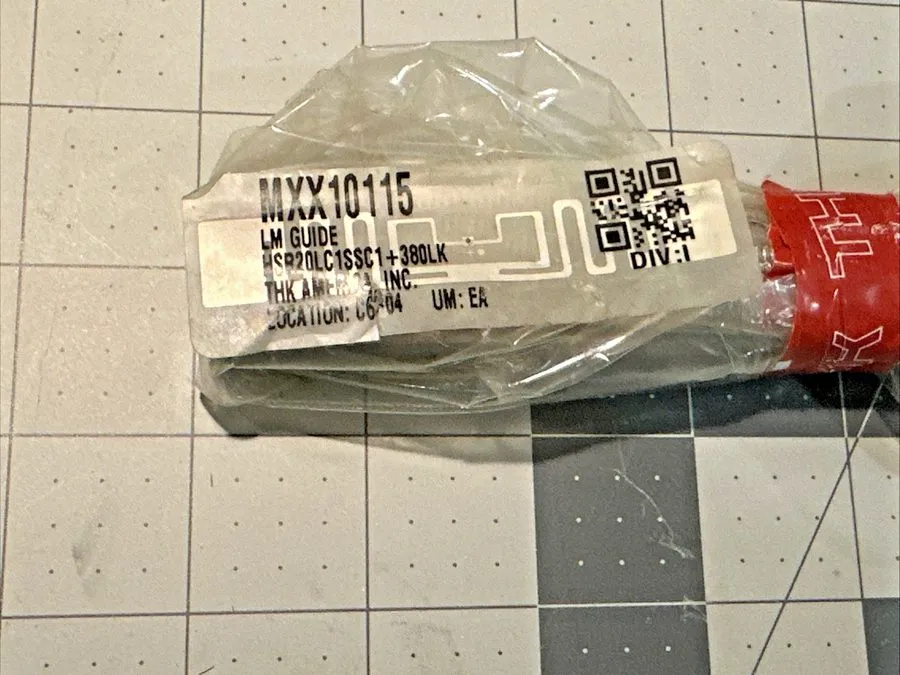 Линейная направляющая THK HSR20LC1SSC1+380LK Linear Guide MXX10115 Set — фото лота 2