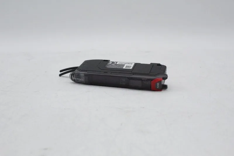 Датчик KEYENCE DIGITAL FIBER OPTIC SENSOR FS-N40