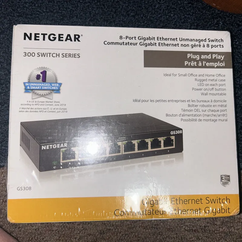 Коммутатор NETGEAR GS308 GS308-300PAS 8-Port Gigabit Ethernet Unmanaged Switch