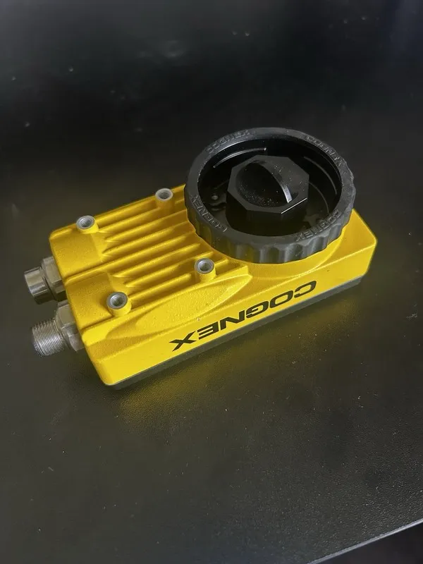 Камера машинного зрения COGNEX IS5400-C01 /F IN-SIGHT VISION CAMERA SENSOR INSIG