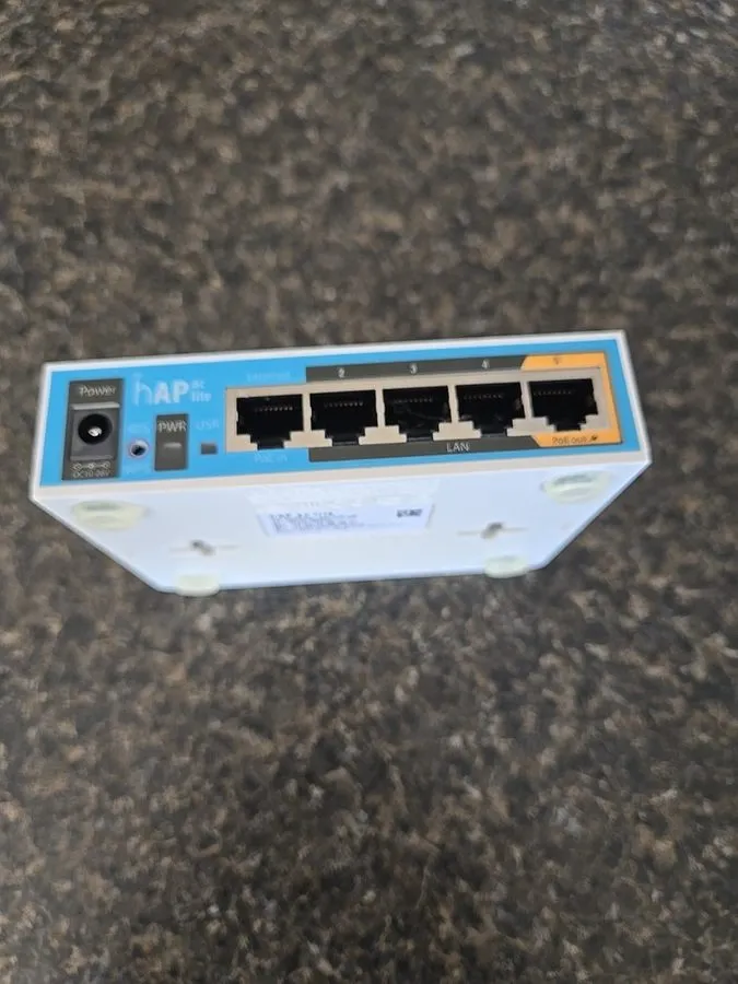 Маршрутизатор ROUTERBOARD Hex Lite 5 Ports Router 5 X 10/100 Poe OSL4 RB750r2 MI — фото лота 2