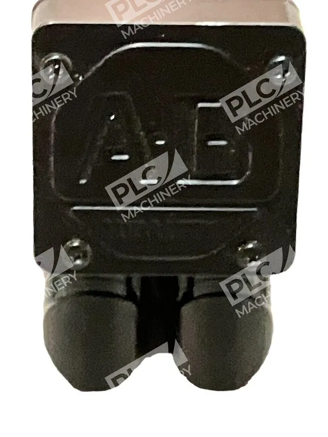 Серводвигатель Allen Bradley MPL-A1530U-HJ44AA Ser A Servo Motor — фото лота 2