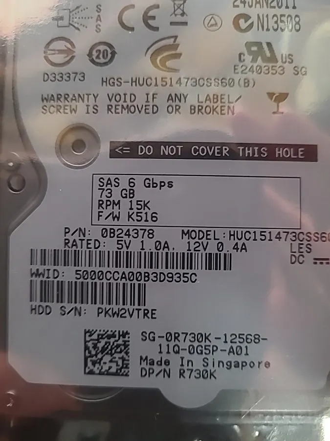 Жёсткий диск Hard Drive Dell 73GB HUC151473CSS600 15000Rpm Sas II 2.5'' Inch 0R7 — фото лота 2