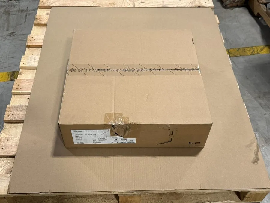 Коммутатор JL659A HPE 6300M 48-port Smart Rate PoE SFP56 Switch HP