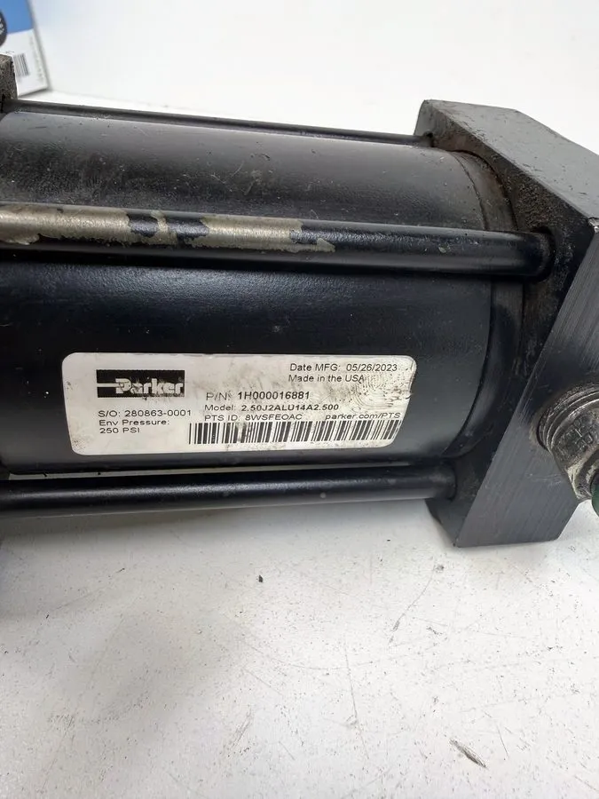 Пневмоцилиндр Parker 2.50J2ALU14A2.500 Pneumatic Cylinder 2.5" Bore 2.5" Stroke  — фото лота 1
