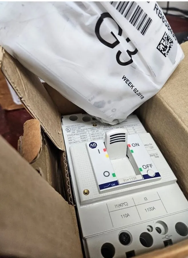 Автоматический выключатель Allen Bradley 140G-G6C3-C45 Circuit Breaker 3P 45A 48