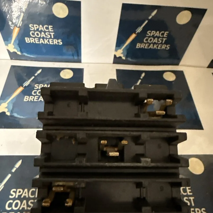 Автоматический выключатель Square D Circuit Breaker FA34050 50A 3-Pole 240/480V 