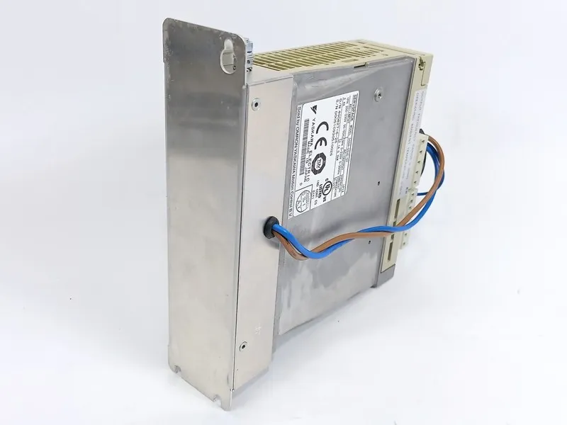 Сервопривод OMRON YASKAWA SGDH-02AE-OY SERVOPACK IN 1PH 200-230V OUT 3PH 0-230V