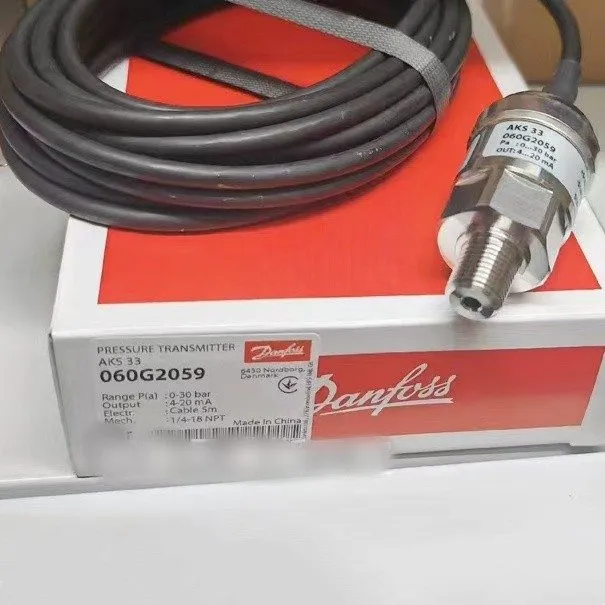 Датчик давления AKS33 060G2059 pressure transmitter amk