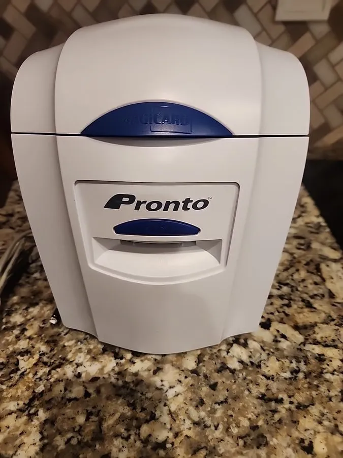 Принтер этикеток Magicard Pronto ID Card Printer 3649-0001 Single-Sided sold as