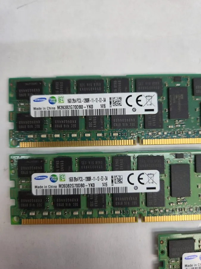 Модуль памяти Samsung 16GB 2Rx4 PC3L-12800R M393B2G70DB0-YK0 DDR3 1600MHz Reg EC