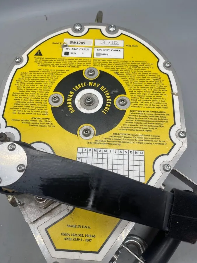 Складское оборудование guardian fall protection safety gear three way retractabl — фото лота 2
