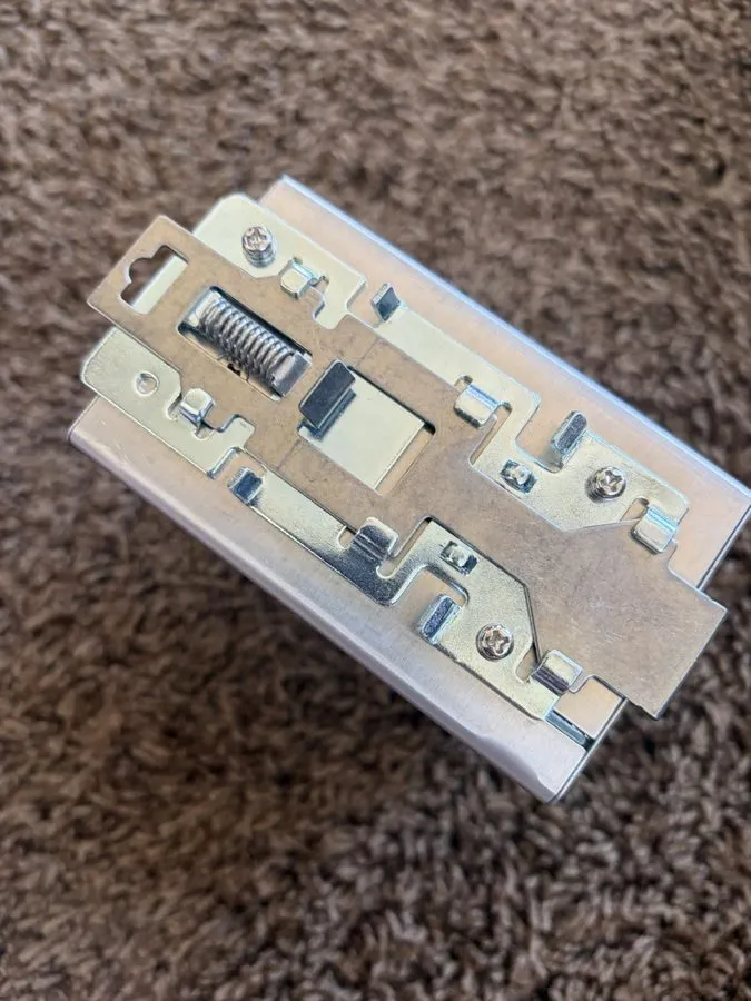 Блок питания TDK-Lambda DLP100-24-1/E DIN Rail Power Supply 24VDC 4.1A 100W AC-D — фото лота 1