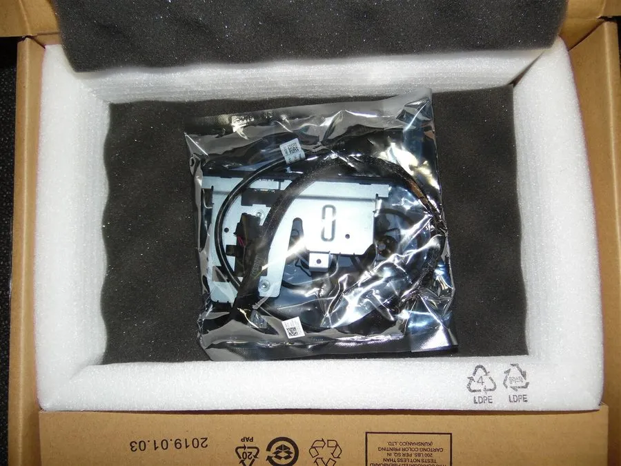 Сервер DELL POWEREDGE R640 Server Front Panel USB 3.0 Module with Cable 0W2F0 J9