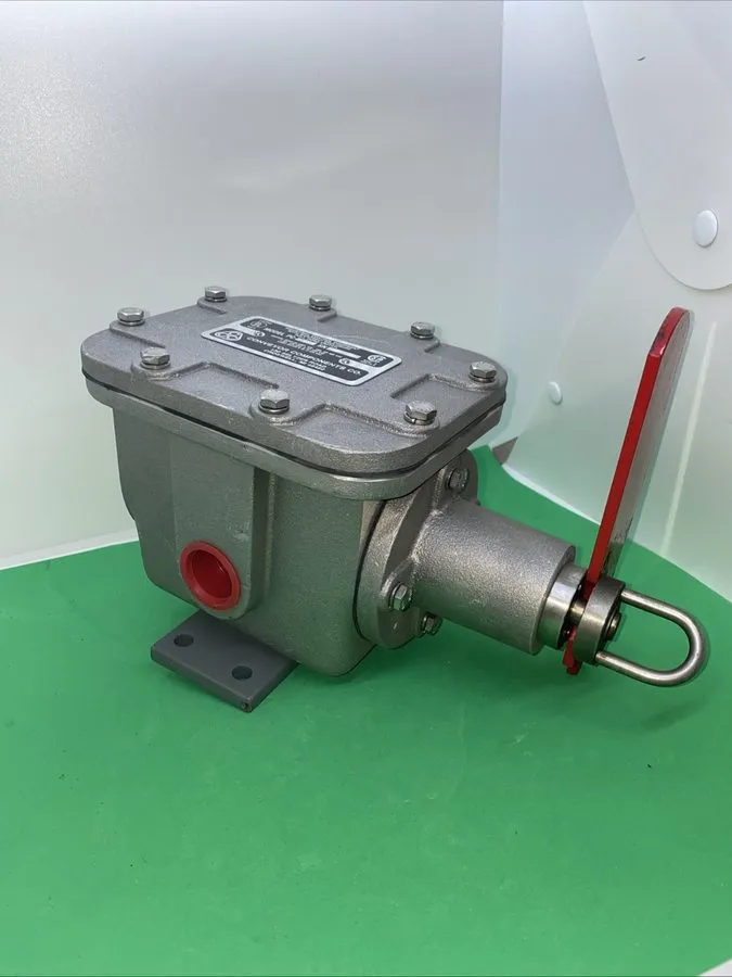 Коммутатор Conveyor Components Model PC-R2S Pull Cord Safety Stop Switch — фото лота 2