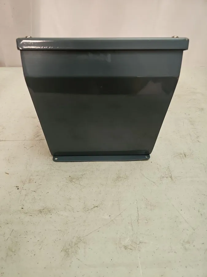 Монтажный шкаф Hoffman E12PBA Push Button Enclosure 12-Hole Configuration — фото лота 2