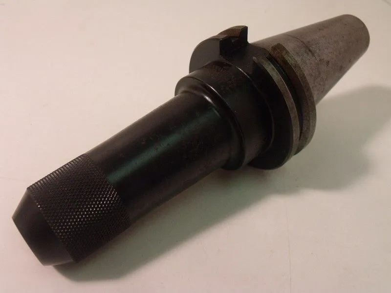 Режущий инструмент KENNAMETAL CV40EM050462 CAT40 END MILL TOOL HOLDER, 1/2" ID, 