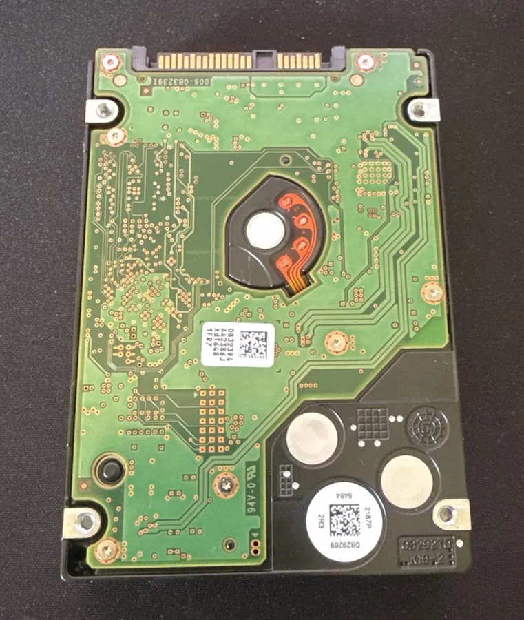 Жёсткий диск Dell 9XNF6 09XNF6 HUC101812CSS204 1.2TB 12G 10K SFF 2.5" SAS HDD HA