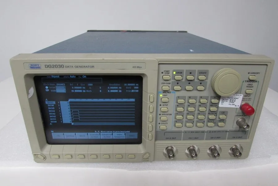 Тестер Tektronix DG2030 Data Pattern Generator
